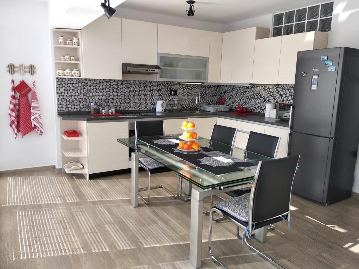 Apartman Angela Rijeka Eksteriør bilde